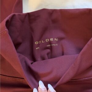 Aritzia golden leggings size 0